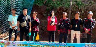 Sri Rejeki Buka Ajang Turnamen Bola Voli Putri