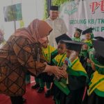 Mbak Yuni Perhatikan Pendidikan Melalui KB/TK Bani Pangestu