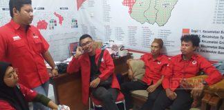 Komunitas Juang Batang Dapat Tugas Cetak KTA Partai