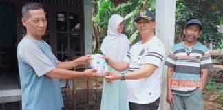 Aa Ipunk Berikan Kacamata Gratis Buat Mbak Nur Hidayah