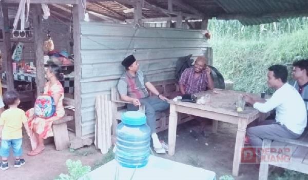 Aa Ipunk Sambagi UMKM di Desa Bantrung