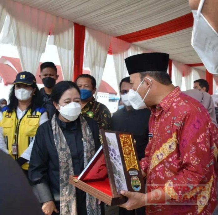 Bupati Husein Dampingi Mbak Puan Resmikan Jalan Bung Karno di Purwokerto