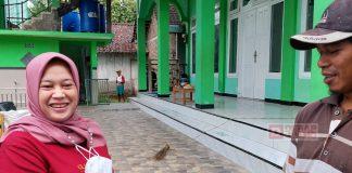 Jelang Idul Adha, Dhini Berikan Bantuan untuk Masjid Darussalam