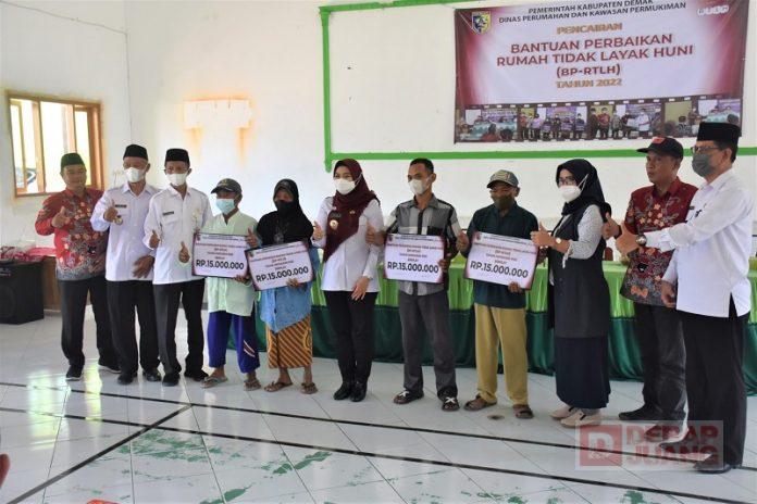 Mbak Eisti; RTLH Harus Menjadi Atensi Seluruh Perangkat Daerah