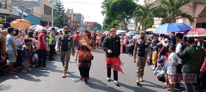 Momentum HUT Salatiga ke-1272, Bung Dance Ikuti Kirab Budaya