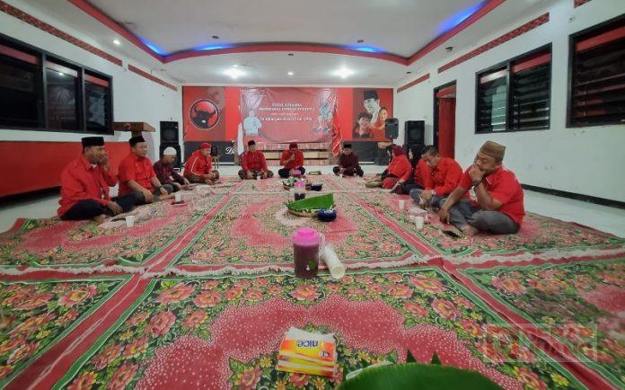 Refleksikan Makna Kuda Tuli, DPC PDI Perjuangan Kudus Gelar Doa Bersama