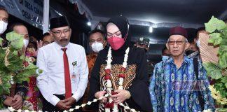 Dorong Inovasi, Bupati Etik Resmikan Studio Digital