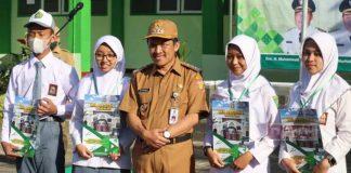 Bupati Afif Beri Edukasi Siswa Agar Giat Belajar dan Raih Cita-cita