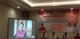 Bimtek Pemeliharaan Alat Mesin Pertanian, Sunarna: Wanita Tani Harus Mampu Kendarai Traktor