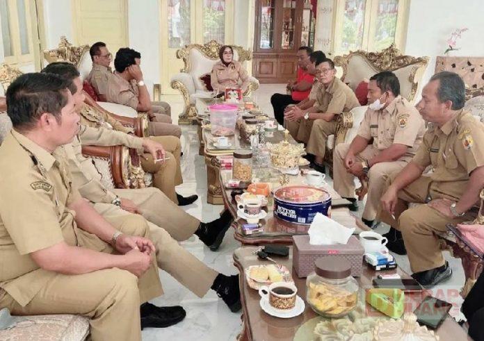Bupati Grobogan Kumpulkan Seluruh Lurah Kecamatan Toroh, Ini Pesannya