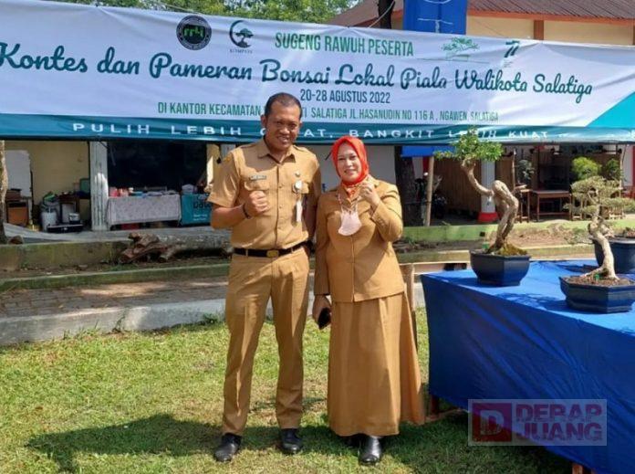 Dhini Hadiri Pameran Bonsai di Kecamatan Sidomukti