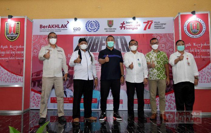 Mas Hendi Buka Job Fair Kota Semarang Secara Offline dan Online