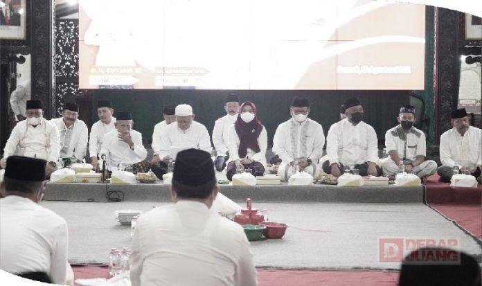 Mbak Eisti Slametan, Meski Sederhana Namun Penuh Makna Sambut HUT RI