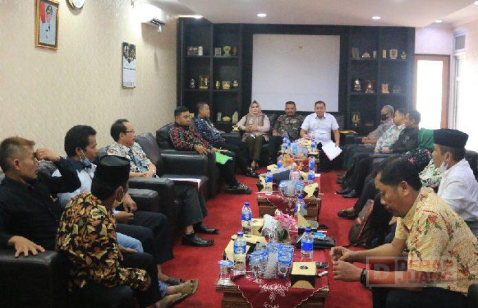 Mengeluh Akibat Dampak Pamsimas, Masan Warga Harus Tetap Kondusif