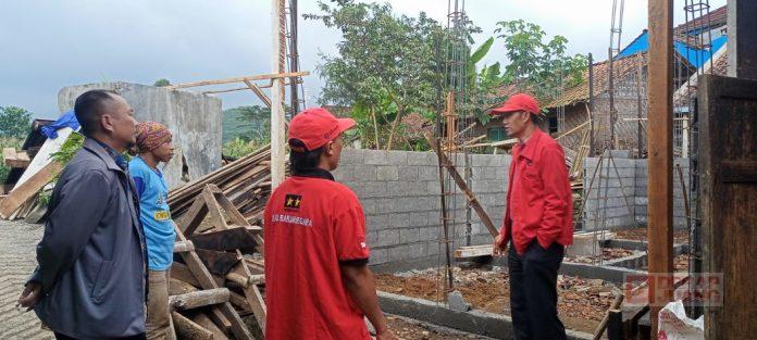 Program BSPS Desa Tlahab, Purwono Bentuk Kepedulian Mbak Puan Maharani
