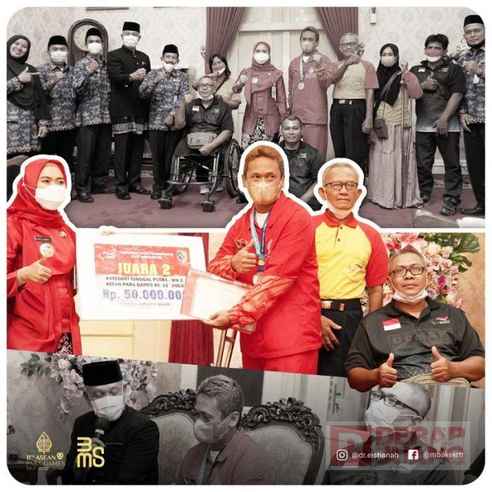 Sambut HUT, Bupati Demak Serahkan Apresiasi pada Atlet Asean Para Games