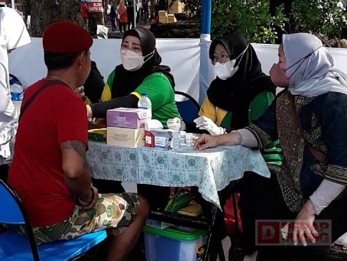 Semarakkan HUT RI, Suhartini Gelar Pemeriksaan Kesehatan Gratis