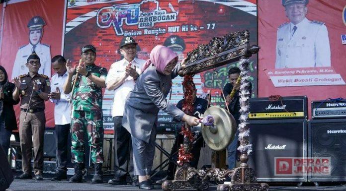 Sri Sumarni Buka Pekan Raya Grobogan