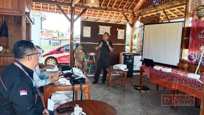 Tingkatkan Nilai Produk UKM, Junarso Berikan Pelatihan Packaging Produk