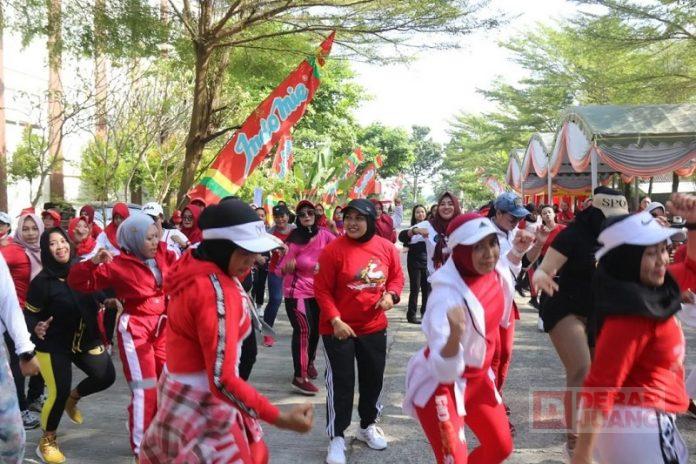 Tri Yuli Setyowati Ikut Memeriahkan Perayaan HUT ke-77 RI di Cepu