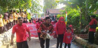 Ridwan Realisasikan Pembangunan Talud, Disambut Meriah Warga