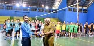 Rober Inisiasi Pertandingan Bola Voli Antar OPD