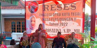 Reses, Rosalina Ajak Masyarakat Mengisi Formulir Aspirasi