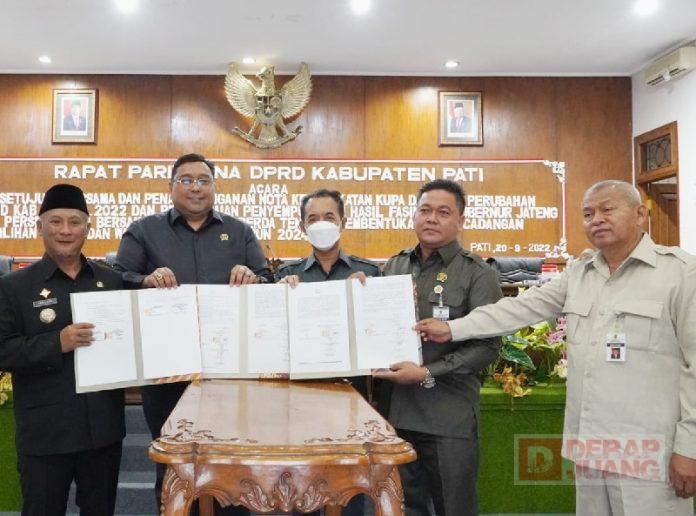 Ali Badrudin Selain Sahkan Perubahan APBD 2022, Juga Dana Cadangan Pilkada 2024
