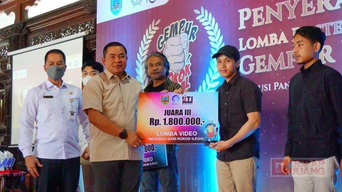 Apresiasi Karya Poster, Masan Ini Bentuk Penegakan Gempur Rokok Ilegal