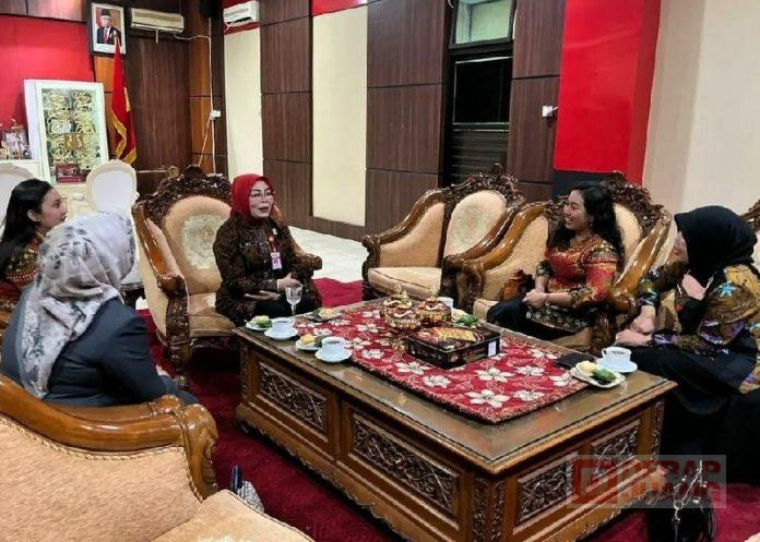 Audiensi Bersama KPPI Grobogan, Ini Harapan Sri Sumarni