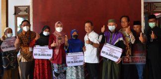 Bupati Demak Beri Bantuan RTLH kepada Warga Desa Karangsono