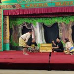 Jadi Bakul Peso, Bupati Husein Meriahkan Pagelaran Ketoprak di RRI Purwokerto