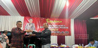 Pak Sam Resmikan Pengaspalan Jalan di Cibangkong