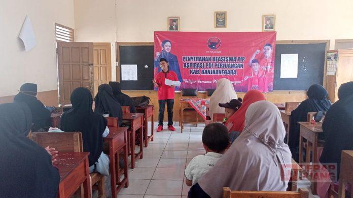 Purwono Sosialisasikan PIP Aspirasi Utut Adianto di SD Negeri Sedengok