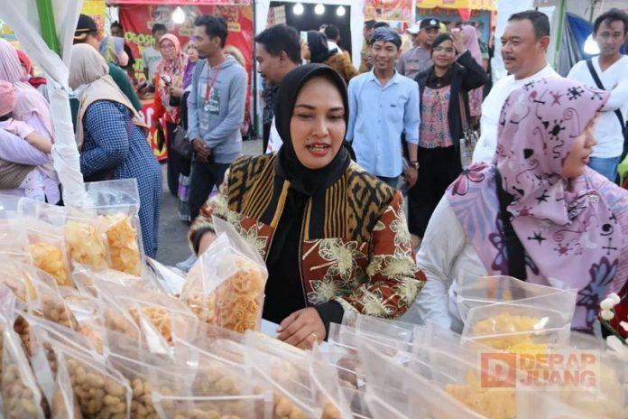 Wabup Etik Harap Pekan Raya Cepu Tingkatkan Laju Pertumbuhan Ekonomi