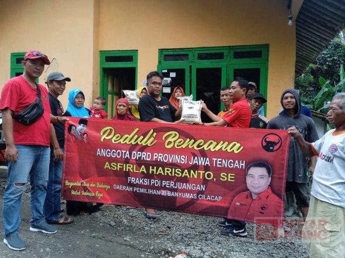 Asfirla Bantu Korban Bencana Tanah Longsor di Desa Wlahar