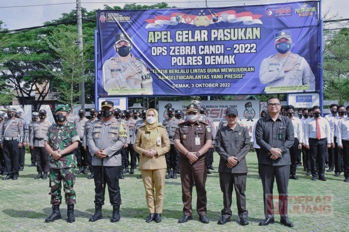 Bupati Demak Hadiri Apel Gelar Pasukan Ops Zebra Candi 2022