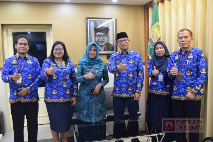 Bupati Husein Himbau Masyarakat Sukseskan Regsosek 2022