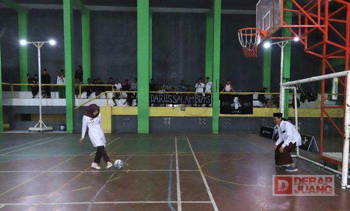 Ristawati Buka Turnamen Futsal Santri