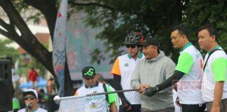 Dua Kader Karanganyar Kompak Meriahkan Peringatan HUT TNI