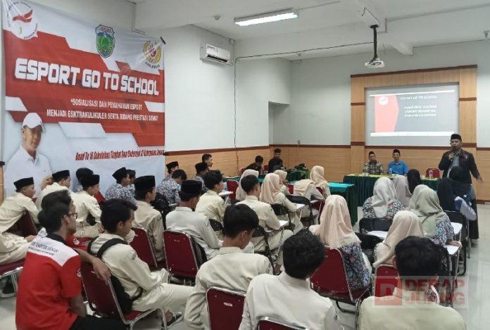 Aa Ipunk ESI Jepara Go To School