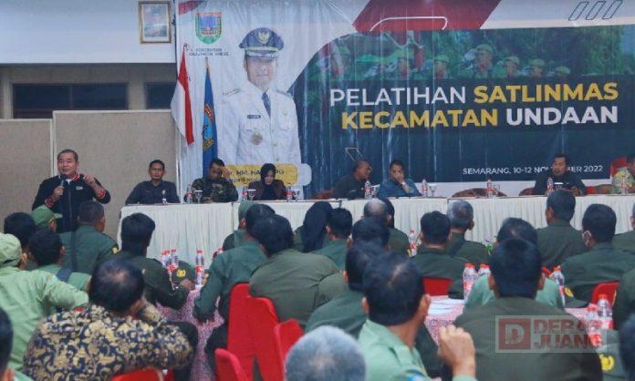 Ajak Bersinergi, Masan Harap Linmas Jati dan Undaan Disiplin Serta Tegas