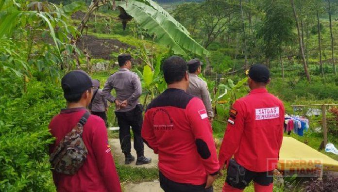 Aksi Tanggap Satgas Laskar Gunung Slamet Bantu Relokasi Warga