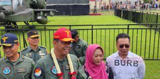 Bersama Bambang Irawan, Bupati Tiwi Hadiri Upacara Pembukaan Pameran Alutsista