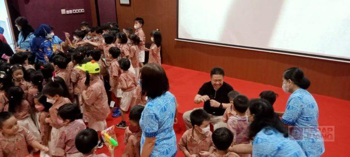 Bung Dance Beri Materi Pembelajaran Salatiga Kotaku Tercinta