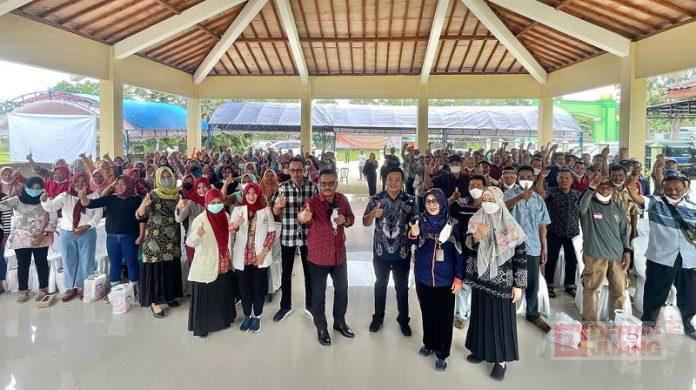 Edy Wur Ajak Masyarakat Blora Cerdas Menggunakan Obat