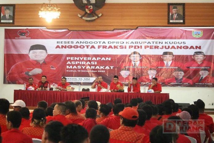 Gelar Reses, PDI Perjuangan Kudus Penuh Semangat Terima Aspirasi Masyarakat
