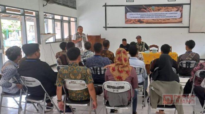 Junarso Gelar Pelatihan Kompetensi Pengolahan Kayu Menjadi Produk Meubel