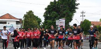 Kebumen Beach Half Marathon Perebutkan Piala Puan Maharani
