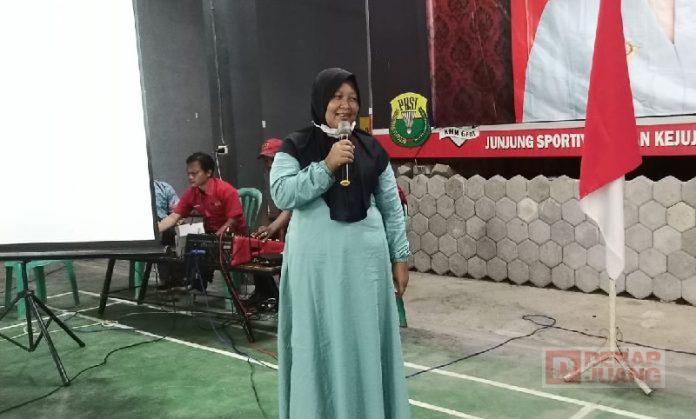 Kisah Vina Dwi Kundari, Hidup Mandiri dari Beasiswa Aspirasi PDI Perjuangan